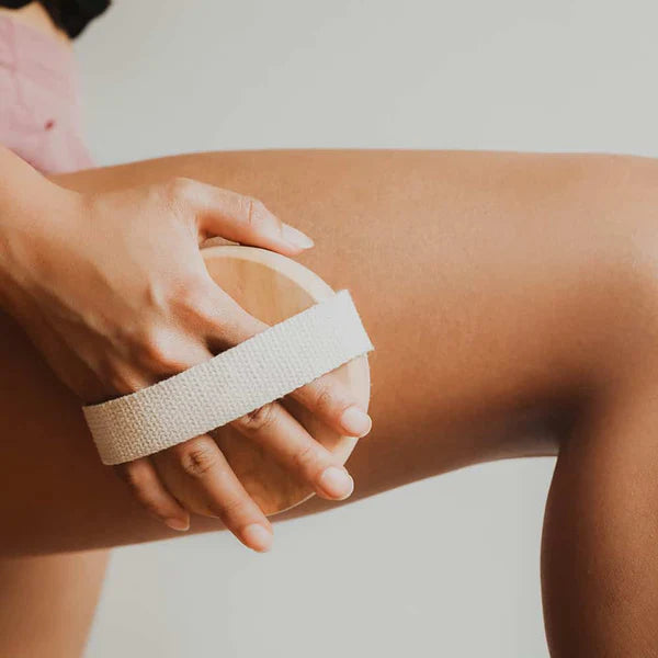 Beauty by Earth Dry Brushing Body Brush with Cellulite Massager